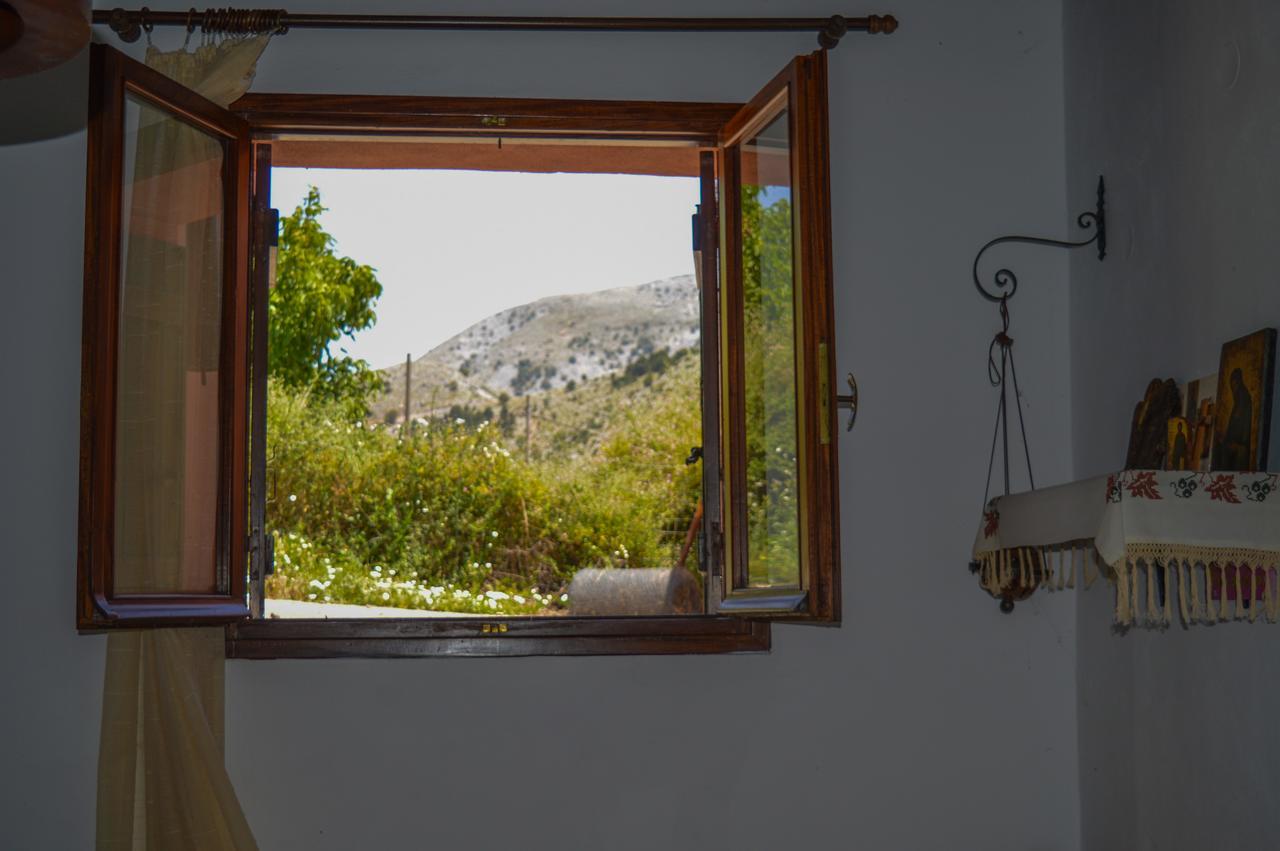 Epavlis Iosif Villa คอรา สฟาคิออน ภายนอก รูปภาพ